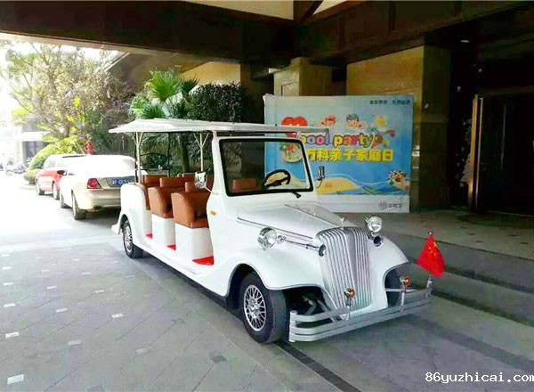 重庆仙女山某酒店--8座电动老爷车