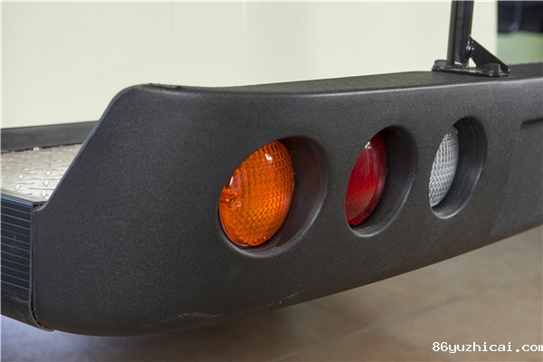 14座旅游观光车-尾灯